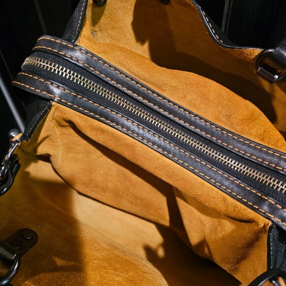 Coach Rogue 30 - Picture 4 of 11